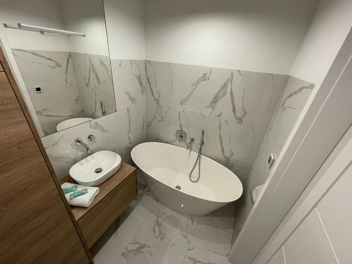 High Standard Apartment グディニャ エクステリア 写真